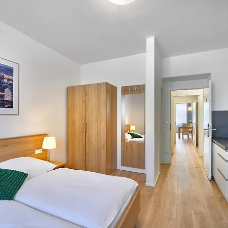 Downtown Belohorska Apartman Prága