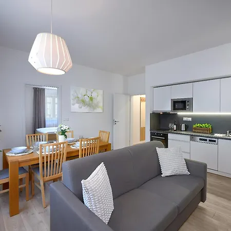 Apartment Downtown Belohorska Prague