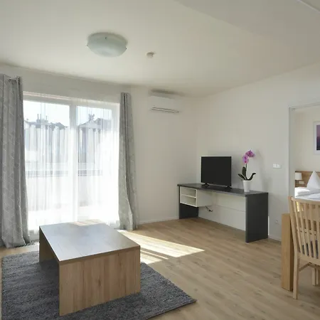 Apartment Downtown Belohorska Prague