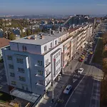 Downtown Belohorska Apartamento