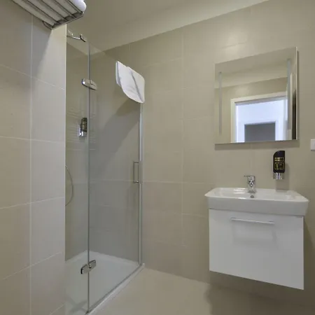 Appartamento Downtown Belohorska Praga