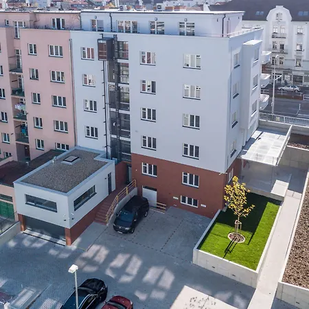 Downtown Belohorska *