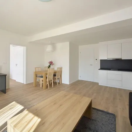 Apartamento Downtown Belohorska Praga