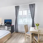 Apartment Downtown Belohorska *