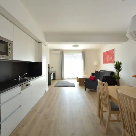 Apartament Downtown Belohorska *