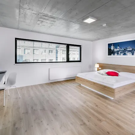 Downtown Belohorska Apartament